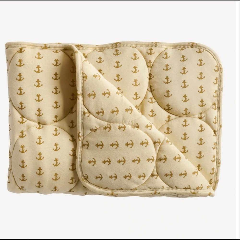 CLASSIC CIRCLE QUILT | ANCHOR | BAMBOO